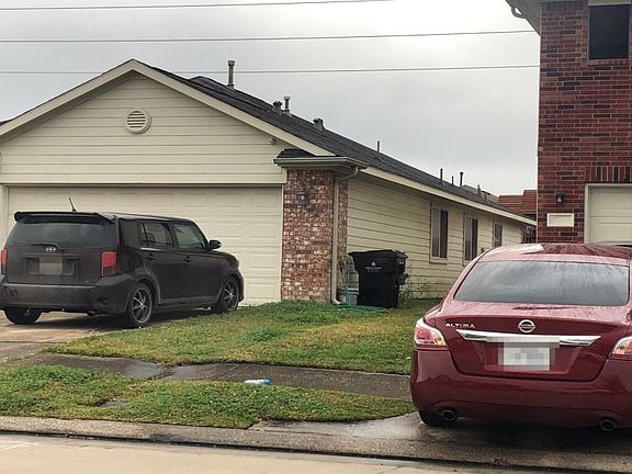 2nd image of 3511 Fiorella Way