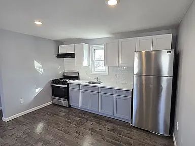 4th image of 76-78 Winthrop St #3B