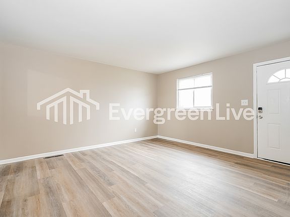 5th image of 1313 Yolanda Dr