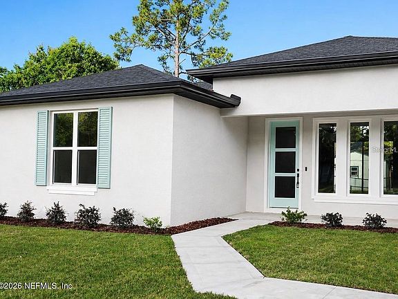 2nd image of 14 RENSHAW Drive