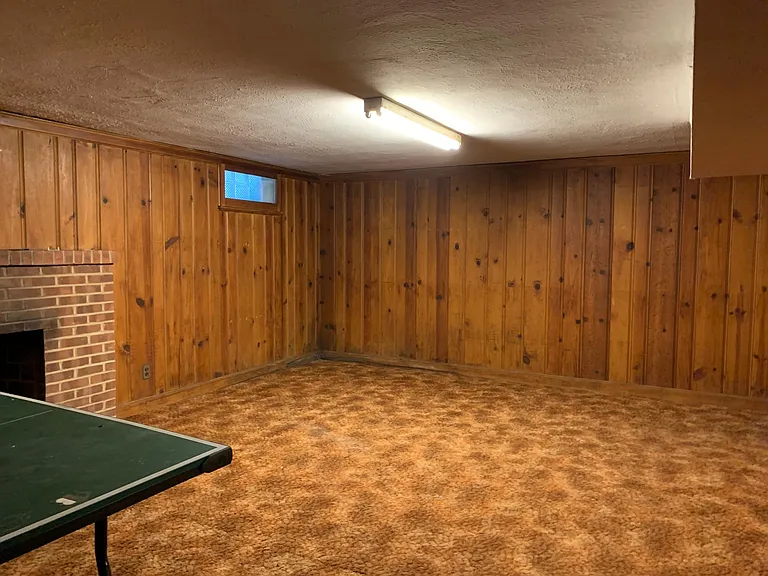 23407 Beachwood Blvd — Photo 9
