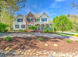 117 Adelphi Rd, Oak Ridge, TN 37830