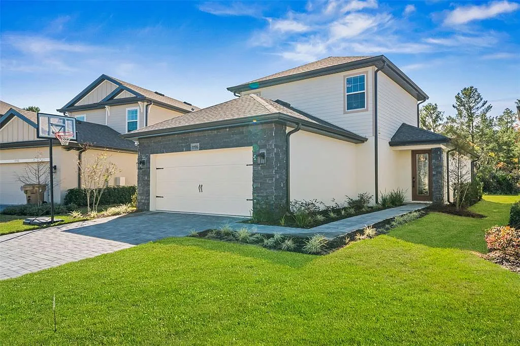 4 bed, 2.5 bath, 2089 sqft, $3,650 — Photo 2