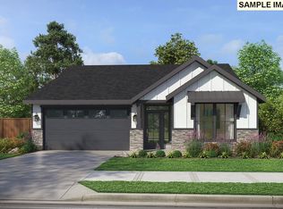 8263 N Hargrave St, Camas, WA 98607