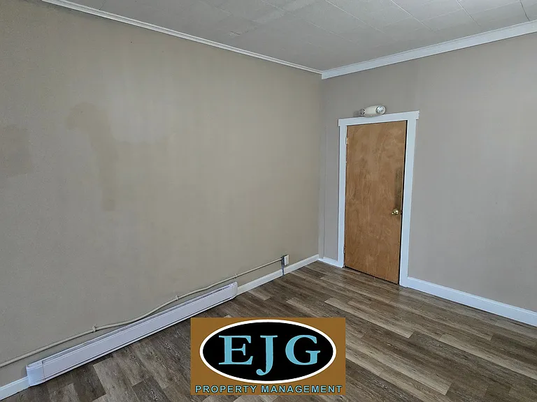 504 Main St #1 — Photo 26