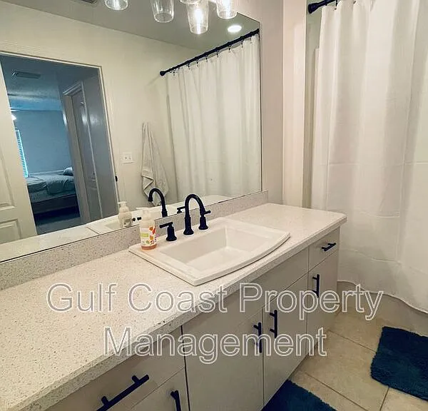 417 Broadmoor St — Photo 22