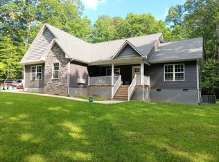 1063 Circle Dr, Jamestown, TN 38556