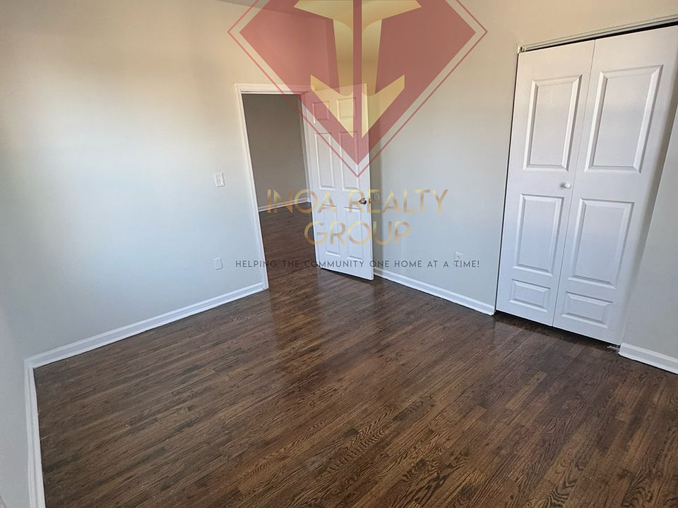 1st image of 160-162 Bergen Ave #4L