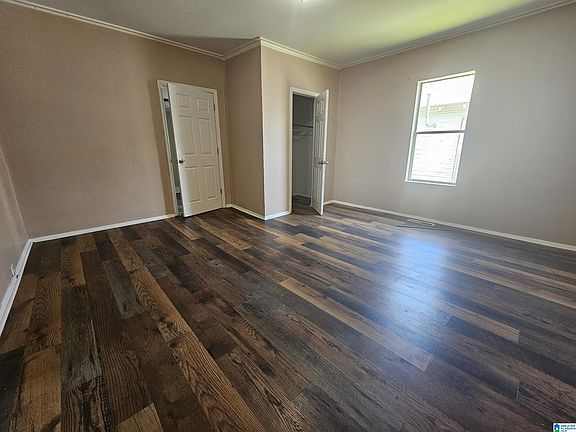 3rd image of 1304 Avenue G