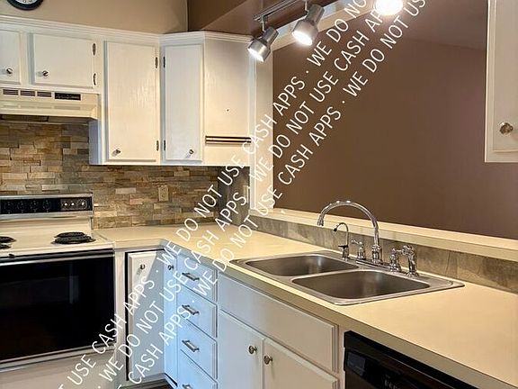 2nd image of 908 Townwood Dr