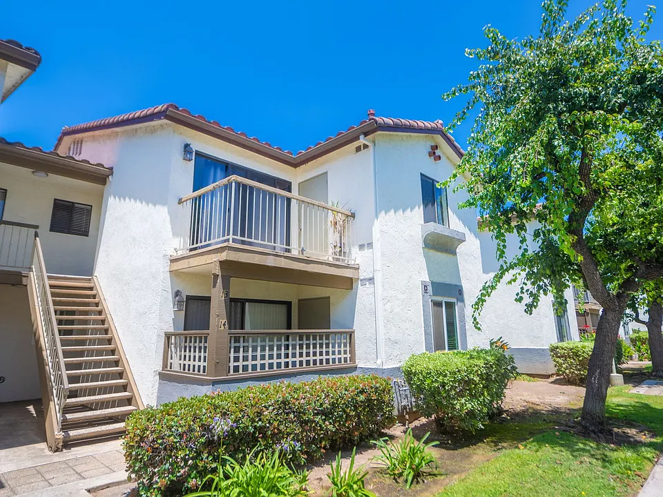 3550 Sunset Ln #13
