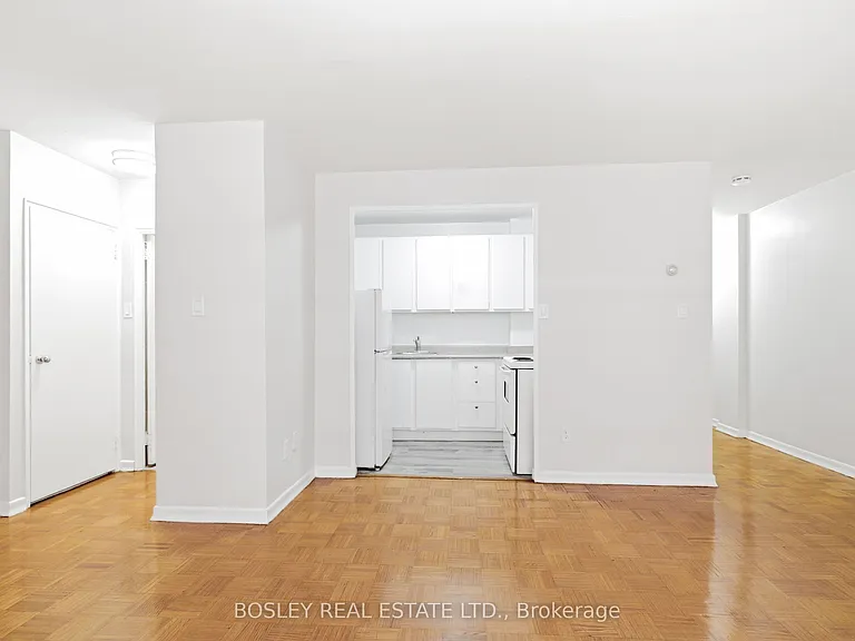 85 Lawton Blvd #304 — Photo 6