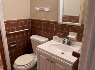 (Undisclosed Address), Oak Park, MI 48237