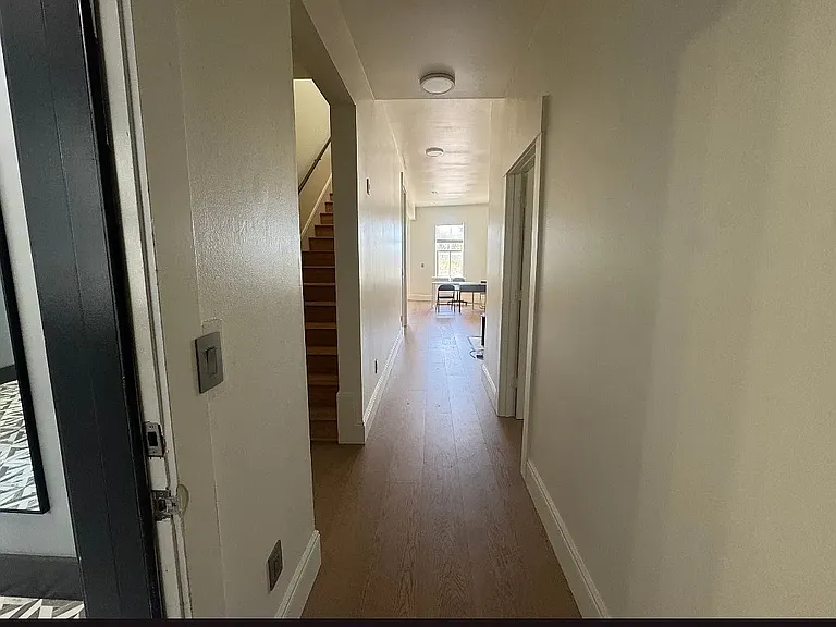2597 Telegraph Ave #B — Photo 27