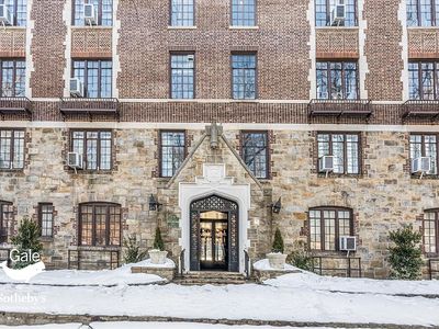 10 Holder Pl APT 3C, Flushing, NY, 11375