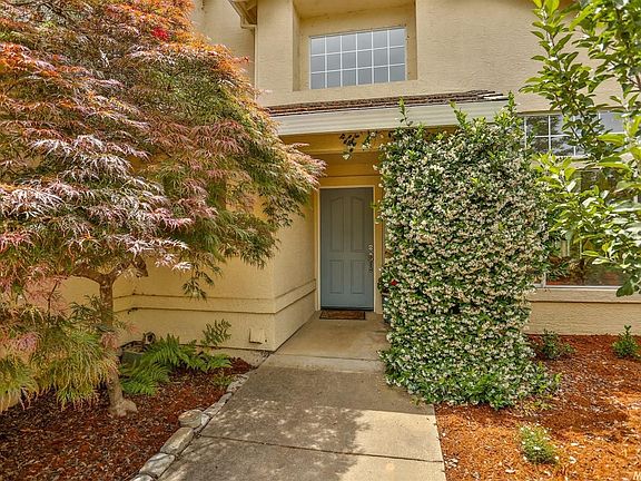 4th image of 3627 Covello Cir