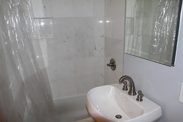 Rented by Engel and Völkers Brownstone Brooklyn | media 42