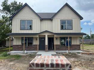 521 S Florence Ave #A, Claremore, OK 74017
