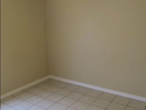 5th image of 1305 N Thornton St