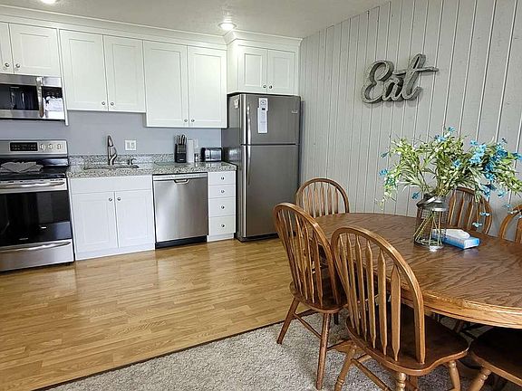 5th image of 2176 S Bear Lake Blvd #450