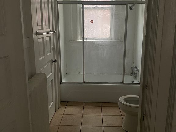 3rd image of 319 W 8th St #2