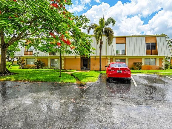 3rd image of 3630 Citrus Trce APT 4