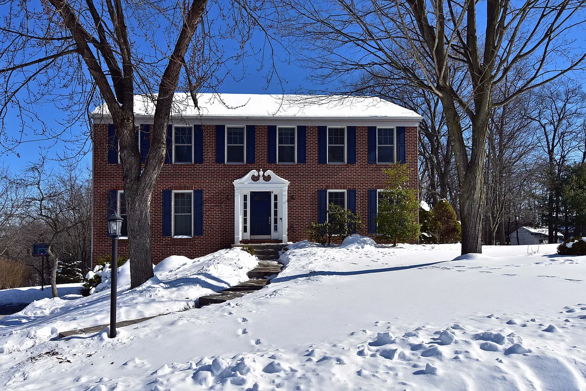 Building Photo - 4008 Claridon Dr