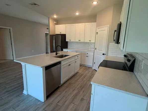 9246 Agate St, Pt Charlotte, FL 33981
