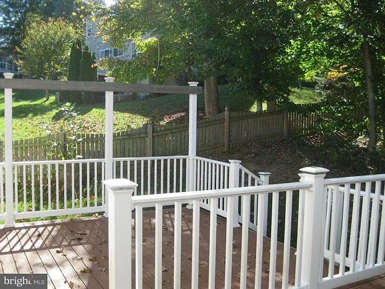 15518 Toddsbury Ln — Photo 2