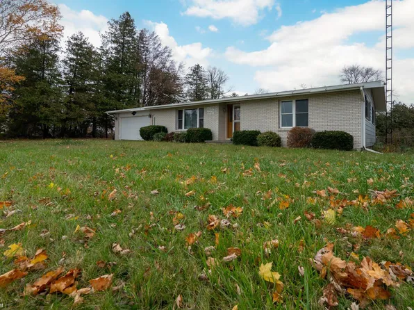 2285 Schock Rd, Harbor Beach, MI 48441