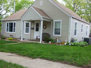 406 Blaine St, Beatrice, NE 68310