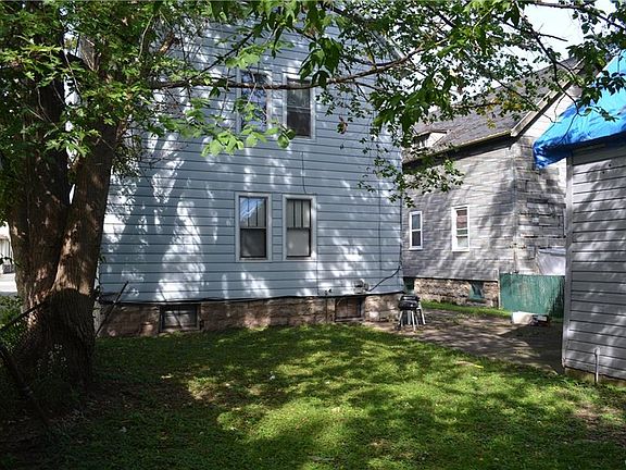 4th image of 321 Lasalle Ave