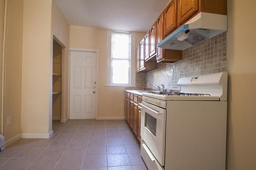 2nd image of 66A Williams Ave Unit 1