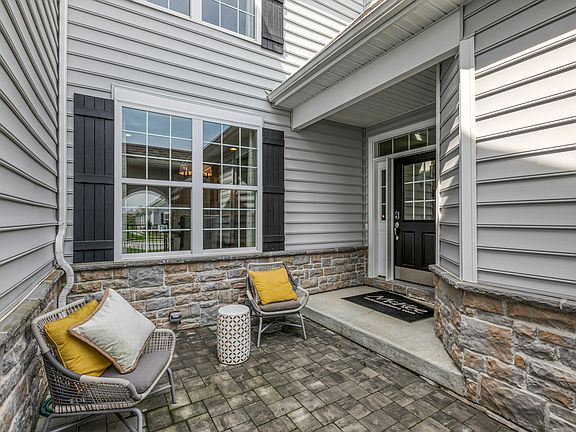 3rd image of 917 Moorings Cir #Idl7g0