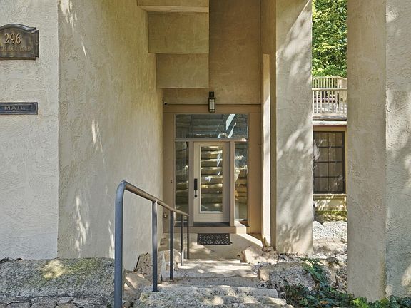 4th image of 296 Walhalla Rd