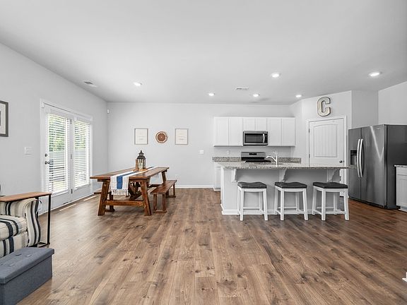 4th image of 273 Willy Mae Rd