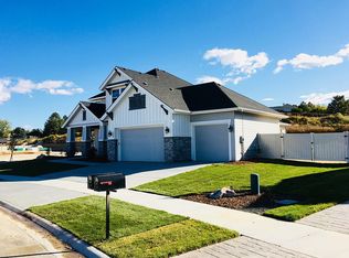 1447 W Whitehall Dr, Meridian, ID 83642