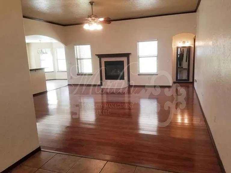 1502 Mesa Verde — Photo 3