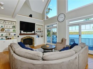 215 Bennett Rd, Voluntown, CT 06384