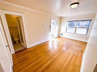 516 E Union St APT 305, Seattle, WA 98122