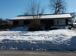 7113 Dover St, Bridgeview, IL 60455