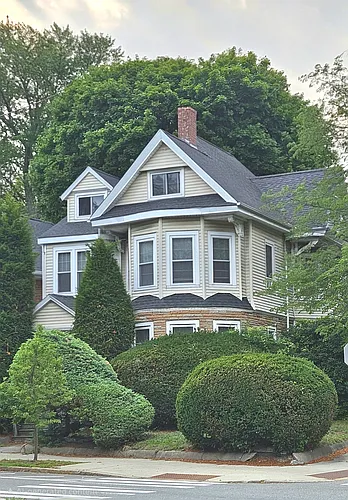 96 College Ave #3 Photo 1