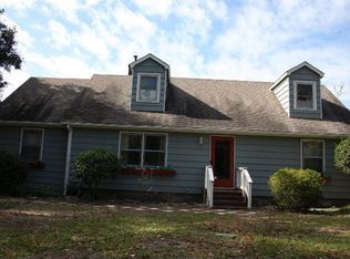 403 Raeford Rd, Hampstead, NC 28443