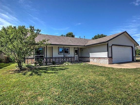 4th image of 9406 E Aspenwood Dr