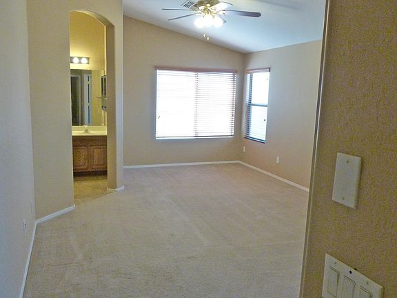 5th image of 6716 S 49th Dr