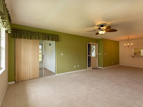 4th image of 2105 Harley Way #0