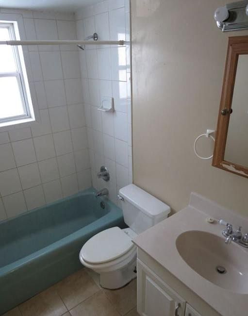 531/533 W 20TH ST Apartments Holland, MI Zillow