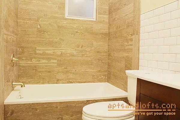 Rented by aptsandlofts.com | media 28