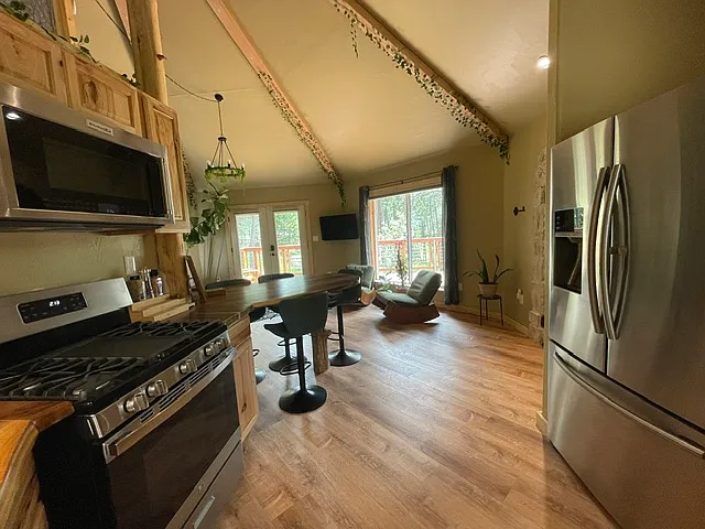 4365 Picutis Rd — Photo 15