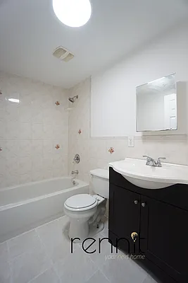 Rented by Rennit Inc. | media 7